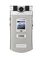 Best available price of Sony Ericsson Z800 in Saintlucia